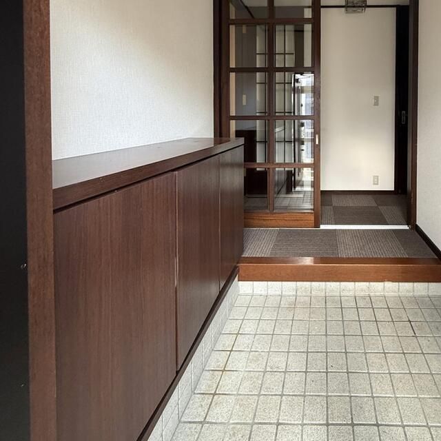 2LDK House near Kita-34-jo Station, Sapporo | 1985 Build, Renovated - Thumbnail 4