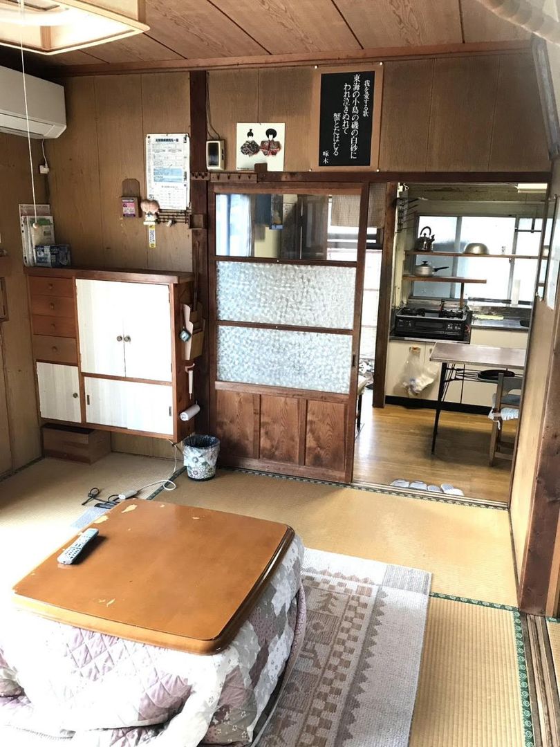 1964 3DK Wooden House for Sale in Minamata, Kumamoto - Thumbnail 3