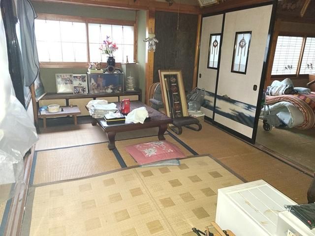 Spacious 9DK Wooden House for Sale in Sanze-cho, Akita - Thumbnail 2