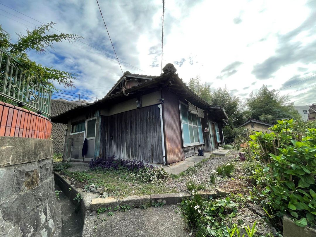 1955 3K House for Sale in Isahaya, Nagasaki - Near Kikitsu Station - Thumbnail 2