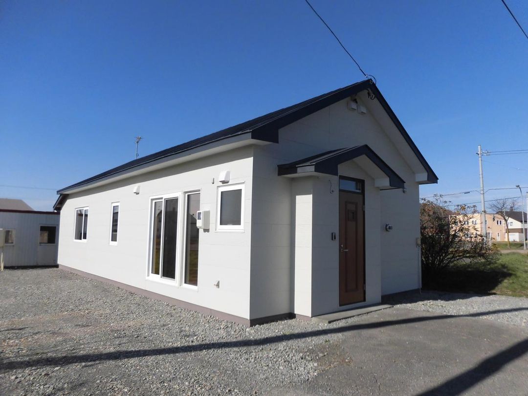 Renovated 2LDK House for Rent in Ikeda Town, Hokkaido - Thumbnail 2