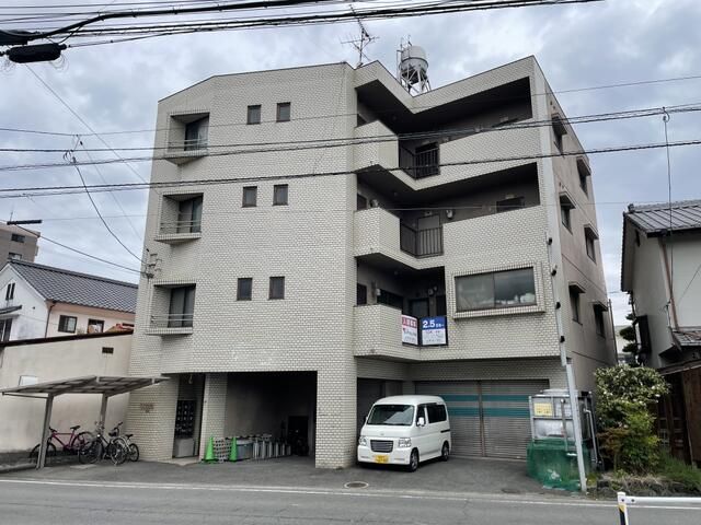 1K Apartment for Rent in Matsuyama, Ehime - 19,000 JPY - Image 1