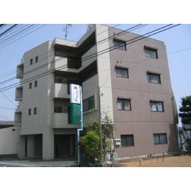 1K Apartment for Rent in Matsuyama, Ehime - 19,000 JPY - Thumbnail 2