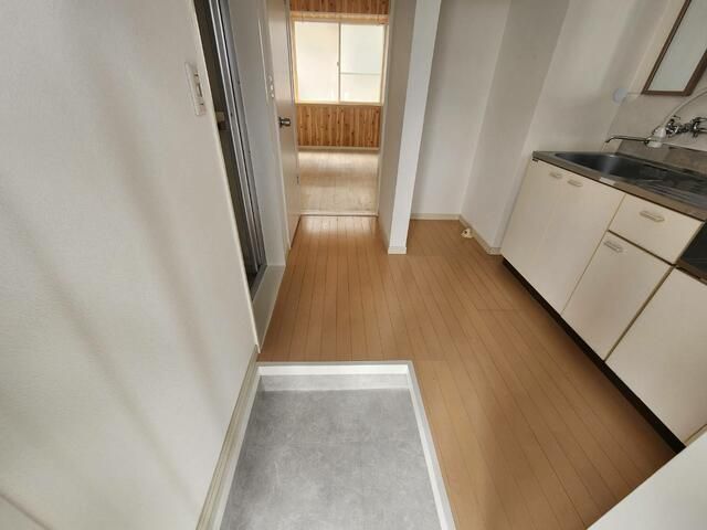 1K Apartment for Rent in Akita City - No Key Money or Deposit - Thumbnail 2