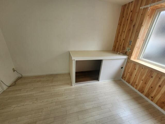 1K Apartment for Rent in Akita City - No Key Money or Deposit - Thumbnail 3