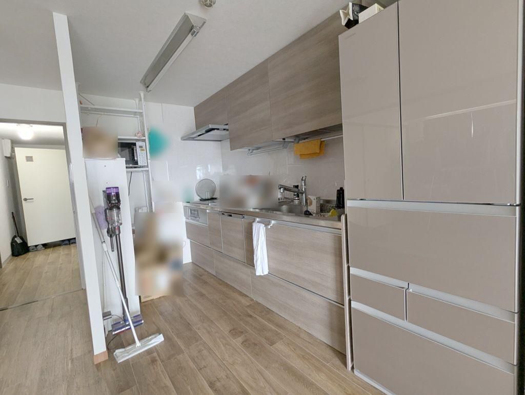 Renovated 4LDK Apartment for Sale in Ogaki, Gifu - Thumbnail 3