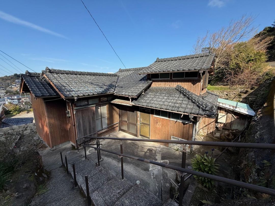 5DK House with Sea Views in Minamisatsuma, Kagoshima - Thumbnail 2