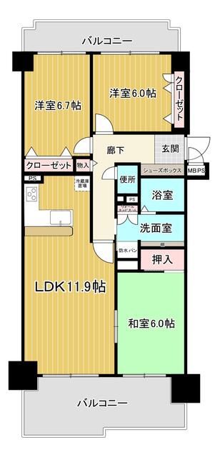 Renovated 3LDK Apartment in Grand Maison Nishi-Kujo, Osaka - Thumbnail 2