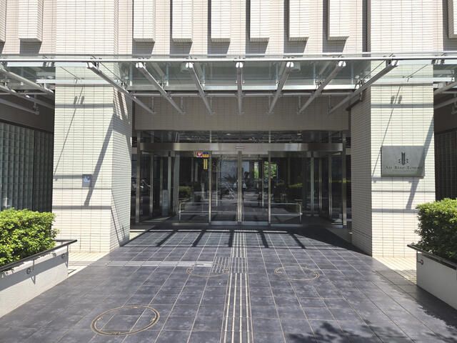 1LDK in Airaizu Tower, Higashi-Ikebukuro, Tokyo - Thumbnail 2