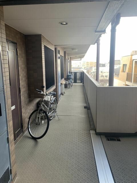 Renovated 2LDK Apartment for Sale in Ota, Tokyo - Thumbnail 4