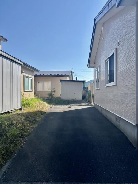 Renovated 3LDK House for Sale in Noboribetsu, Hokkaido - Thumbnail 2