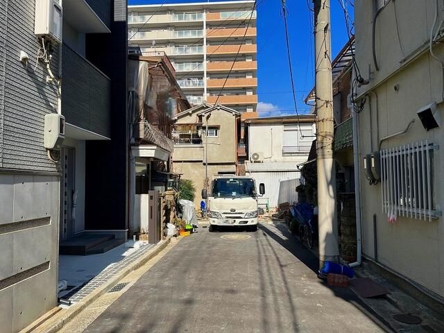 New ZEH 3LDK House with Garage in Osaka Higashinari - Thumbnail 3