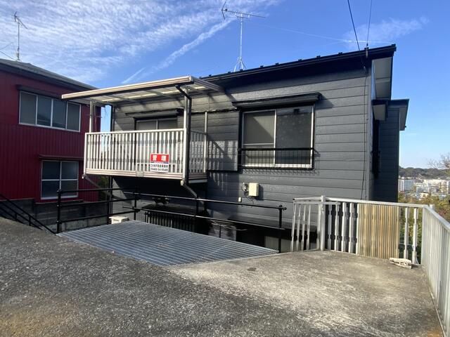 Renovated 2LDK House for Sale in Yokosuka, Kanagawa - Thumbnail 2