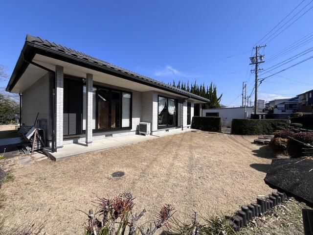 3LDK Single-Story House on 1677 sqm Land in Toyota, Aichi - Thumbnail 2