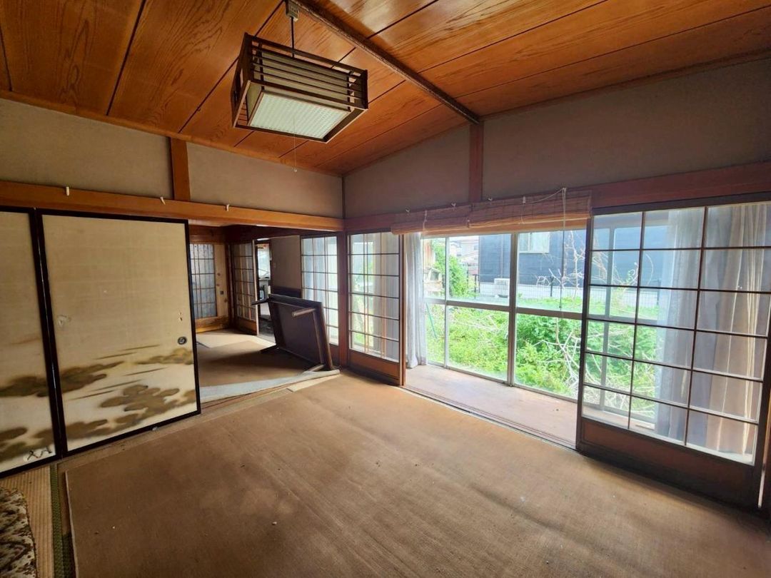 Pre-War 4DK House for Sale in Hachinohe, Aomori - Thumbnail 3
