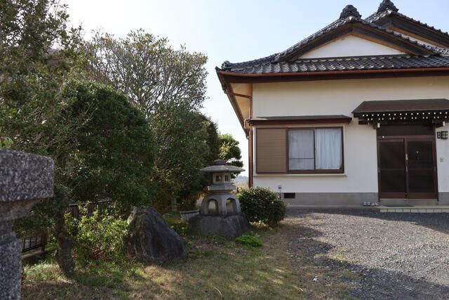 4LDK Single-Story House in Hokota, Ibaraki with Large Garden - Thumbnail 3