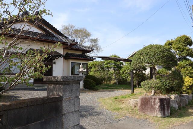 4LDK Single-Story House in Hokota, Ibaraki with Large Garden - Thumbnail 2