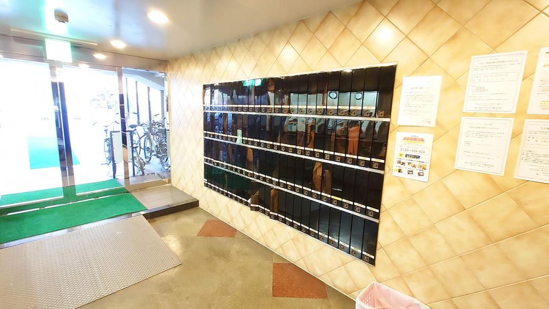 Studio Apartment for Sale in Taito, Tokyo - Investment Opportunity - Thumbnail 2