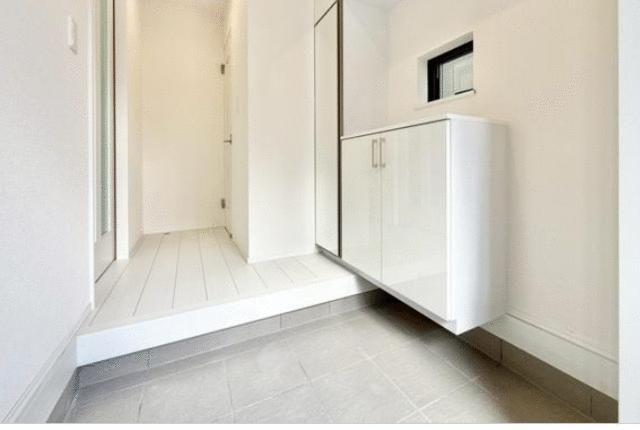 New 3SLDK House in Hirakata, Osaka with Seismic Grade 3 - Thumbnail 4