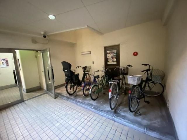 2DK Apartment for Sale in Kure, Hiroshima - 50.01 sqm - Thumbnail 3