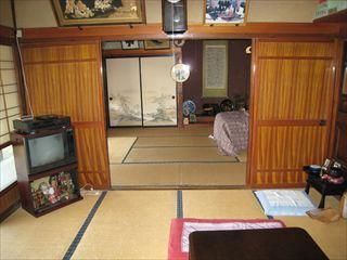 8DK Detached House for Sale in Saku, Nagano - Akiya Bank Property - Thumbnail 3