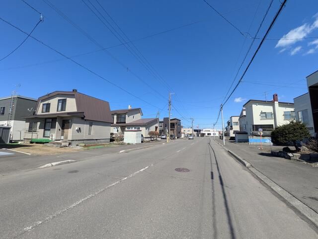 3LDK Detached House in Quiet Sapporo Neighborhood - Thumbnail 3