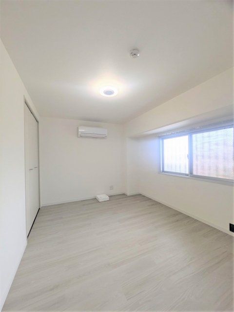 Renovated 3LDK Apartment in Narashino, Chiba for Sale - Thumbnail 4