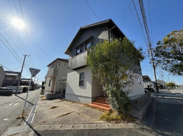 2019 Built 4LDK House with Movable Partitions in Handa, Aichi - Thumbnail 2