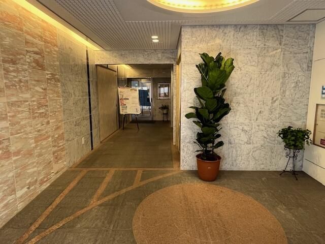 2DK Apartment for Sale near Imazato Station, Osaka - Thumbnail 4
