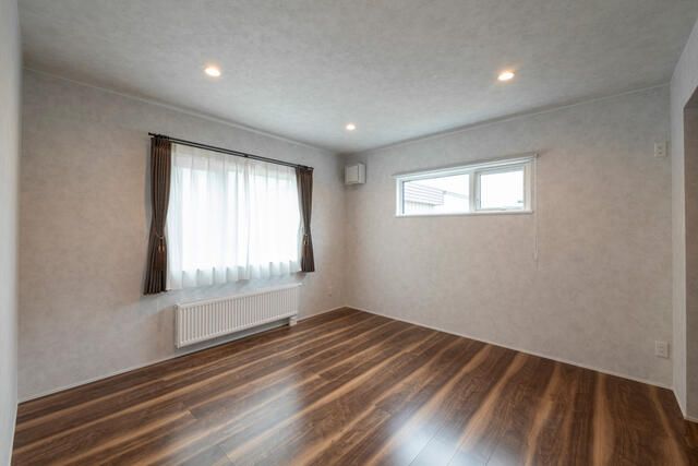 New 4LDK House in Sapporo Kita-ku with Walk-in Closet & Floor Heating - Thumbnail 4