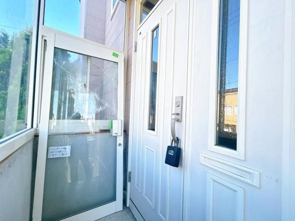 Renovated 4LDK House in Sapporo's Kiyota Ward with 2 Parking - Thumbnail 2