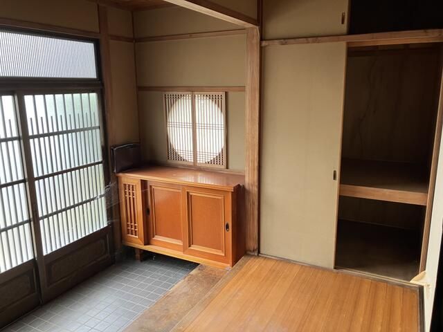 5DK Corner Lot House for Sale in Nagano, Renovation Project - Thumbnail 4