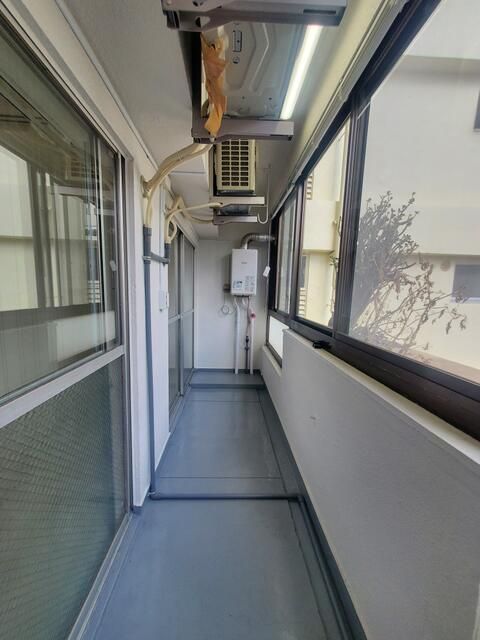 Renovated 2K Apartment Near Senzoku Station, Ota City, Tokyo - Thumbnail 2