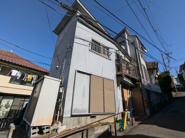4DK Detached House for Sale in Hino, Tokyo - Thumbnail 3