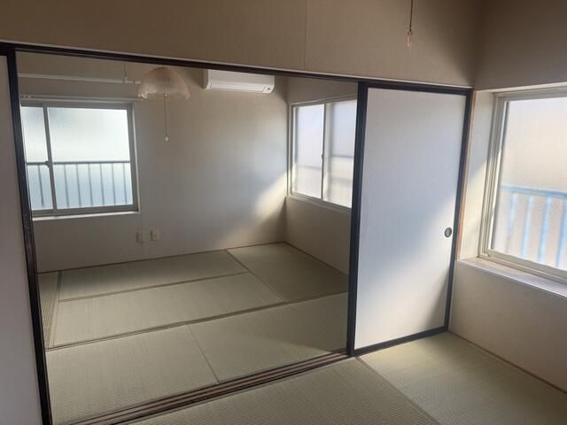 Renovated 2K Apartment for Rent in Aomori City - Thumbnail 4