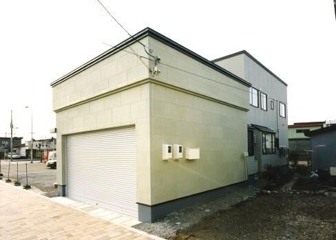 2LDK House with Rental Income in Hokuto, Hokkaido - Thumbnail 2