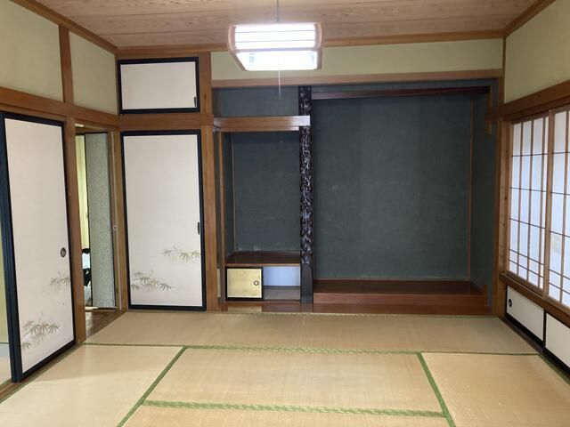 5DK Detached House for Sale in Quiet Itoigawa Neighborhood - Thumbnail 3
