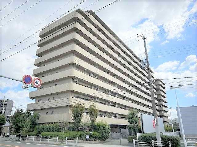 3LDK Apartment in Nishiyodogawa, Osaka - 60sqm - Thumbnail 2
