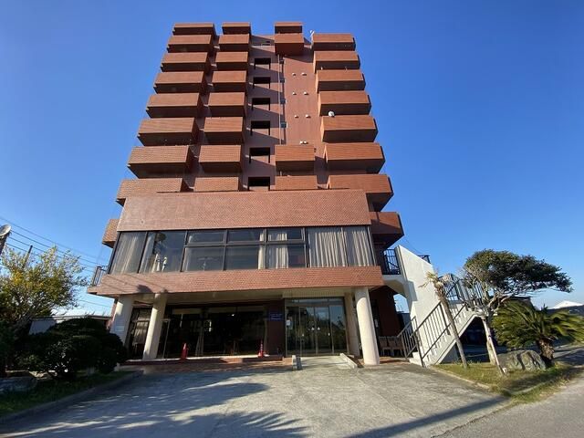 2DK Riverside Apartment with Ocean Views in Shirasato, Chiba - Thumbnail 2