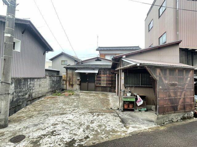 5DK Detached House in Katsuyama, Fukui – 91.74m² - Thumbnail 3