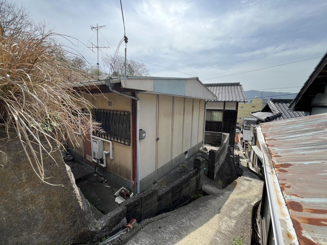 3DK Used House for Sale in Bizen City, Okayama - Thumbnail 2