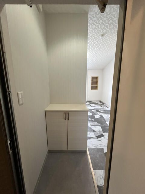 One-Room Apartment for Rent in Fujiidera, Osaka | Pets OK - Thumbnail 3