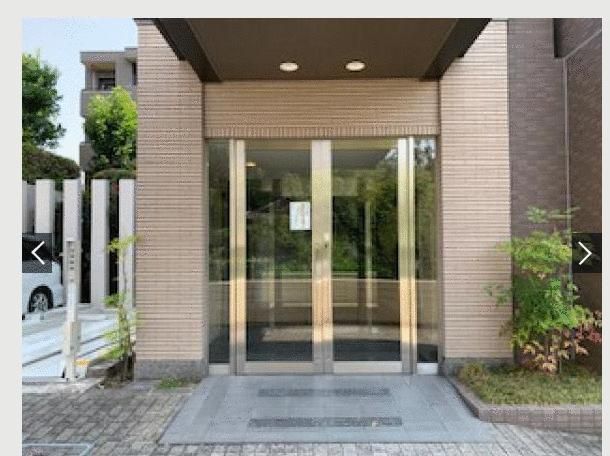 Renovated 3LDK Apartment for Sale near Kaorien Station, Hirakata - Thumbnail 3