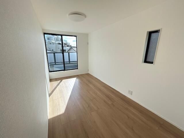 New 4SLDK House with Internal Garage in Nagoya Mizuho - Thumbnail 3