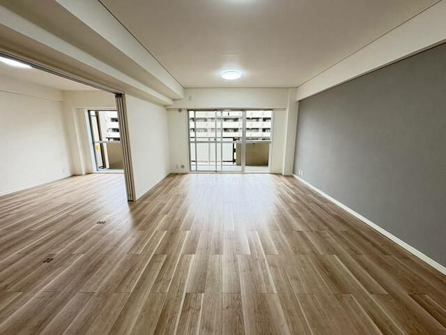 Renovated 3SLDK Apartment in Minoh, Osaka with Pet-Friendly Policy - Thumbnail 4