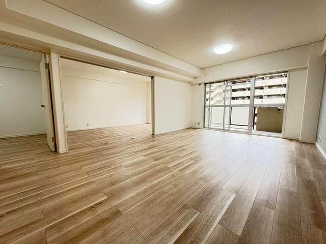 Renovated 3SLDK Apartment in Minoh, Osaka with Pet-Friendly Policy - Thumbnail 3