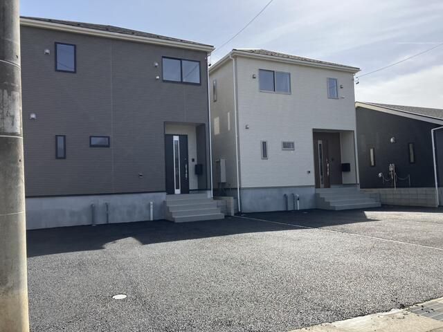 New 4LDK House with Seismic Damping in Toyokawa, Aichi - Thumbnail 3