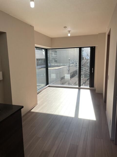 2LDK Apartment in Atlastower Gotanda, Shinagawa, Tokyo - Thumbnail 3