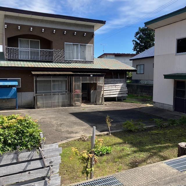 6DK House with Large Garden Plot in Ajigasawa, Aomori - Thumbnail 3