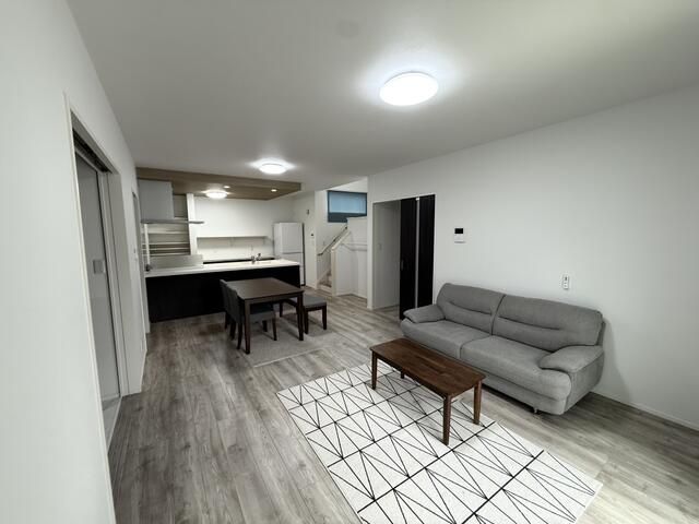 Modern 4LDK House in Tsuchiura, Ibaraki - 116 sqm - Thumbnail 3